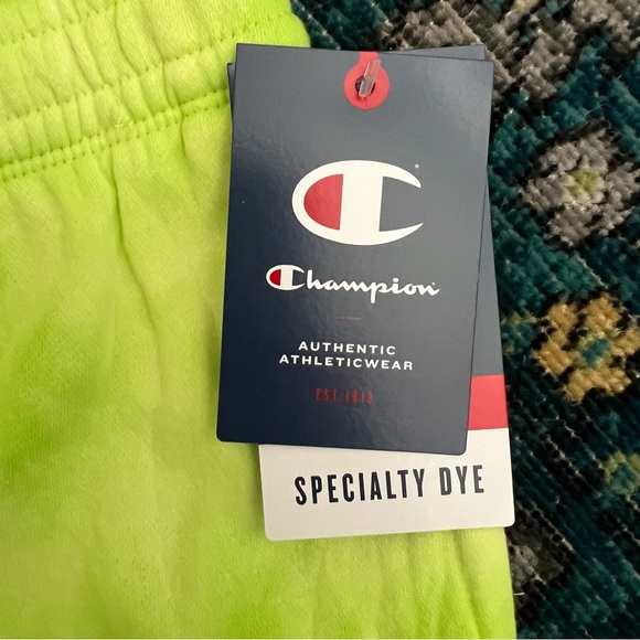 NWT Champion Fleece Dye Lounge Shorts - Picture 6 of 6